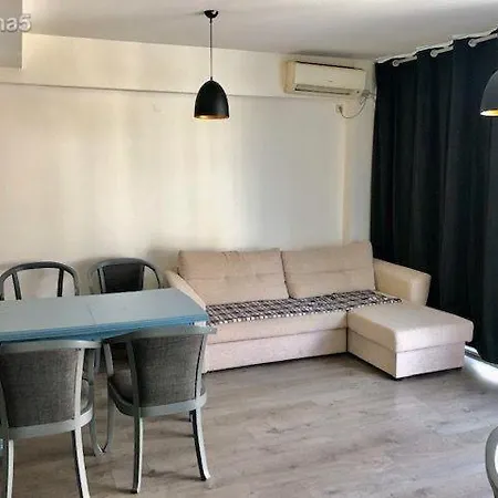 Apartament Roosevelt Lux *