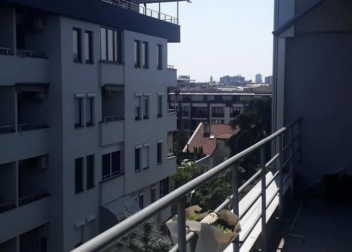 Roosevelt Lux Apartment *