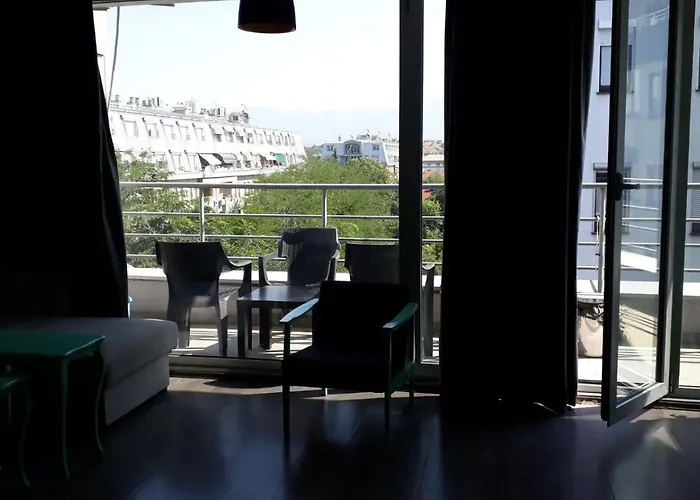 Roosevelt Lux * Skopje